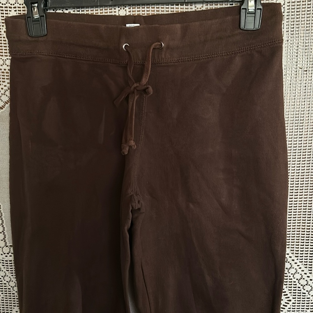 Women’s crop exercise pants